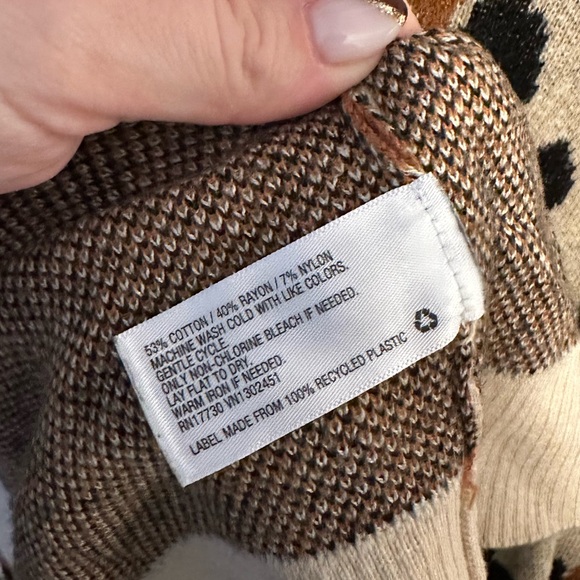 A New Day Leopard Sweater - Picture 6 of 6